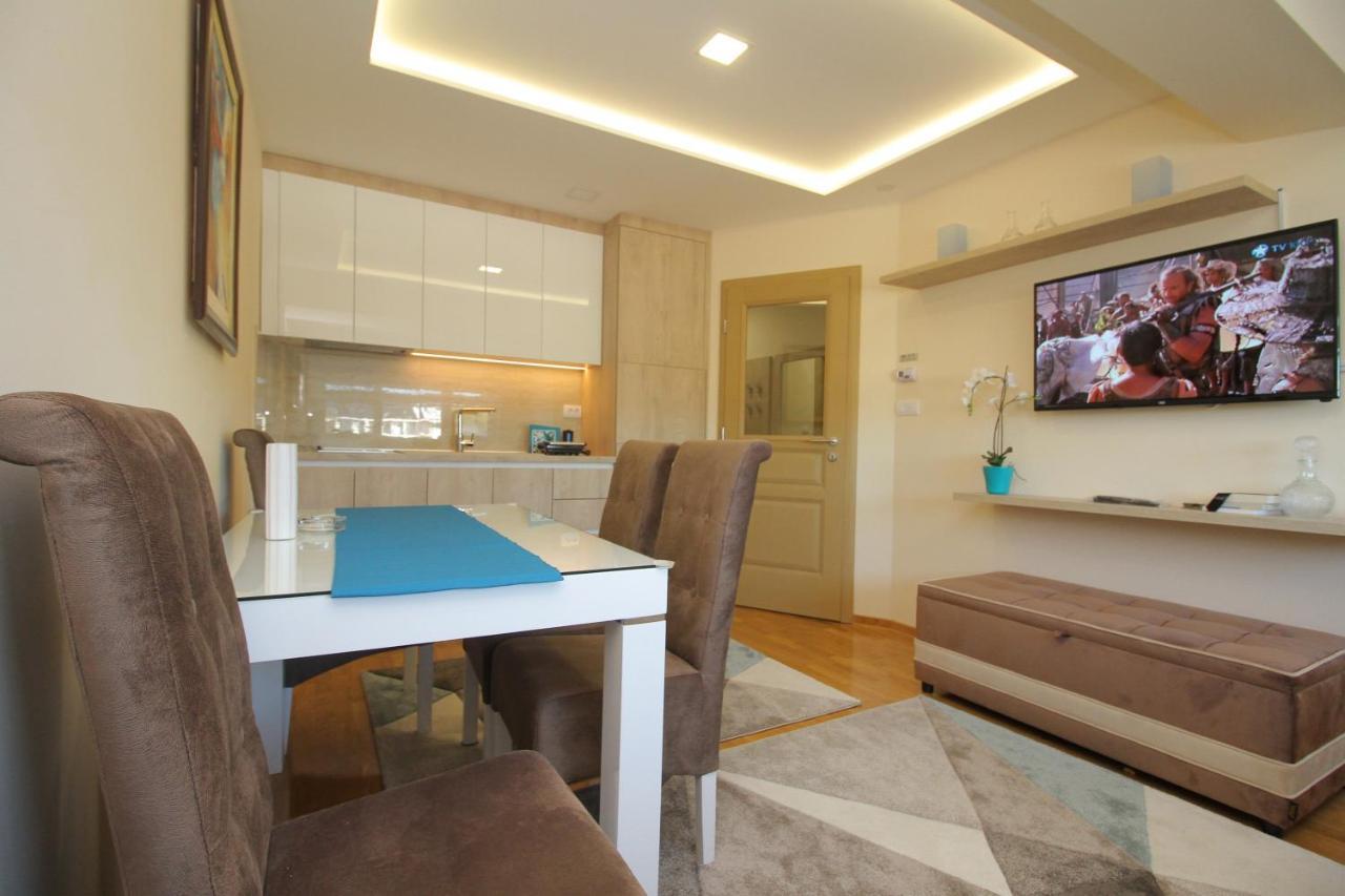 Apartment Vip Aleksa Centar *